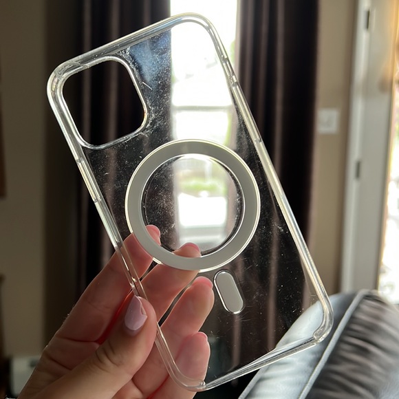 Apple iPhone 12 Pro Clear Case - Picture 4 of 4